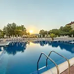 מלון Festa Panorama 4*