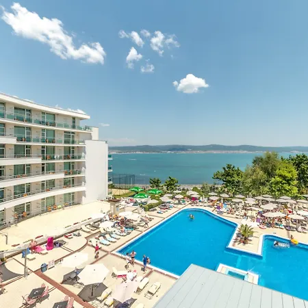 феста панорама 4*