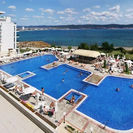 Festa Panorama Hotell 4*