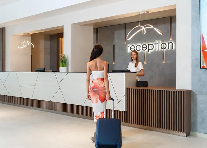 Готель Festa Panorama