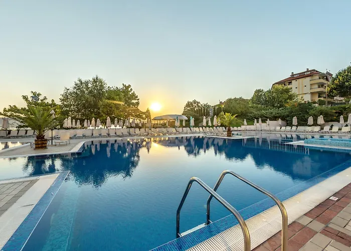 Hotel Festa Panorama 4*